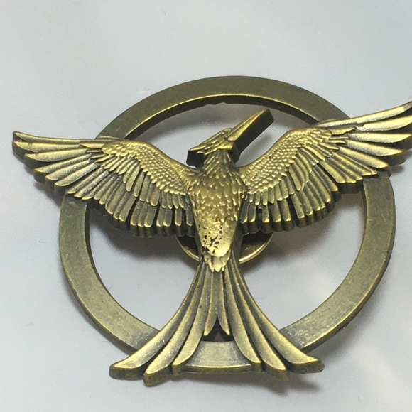 Hunger Games Mockingjay Pin - Picture 6 of 7